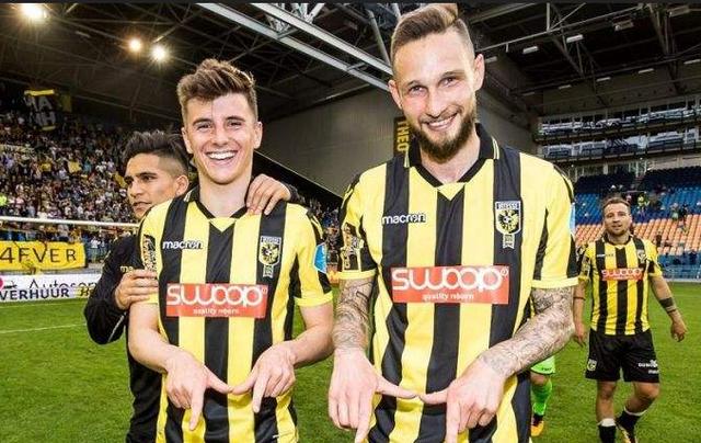 让我们更加 让我们更加