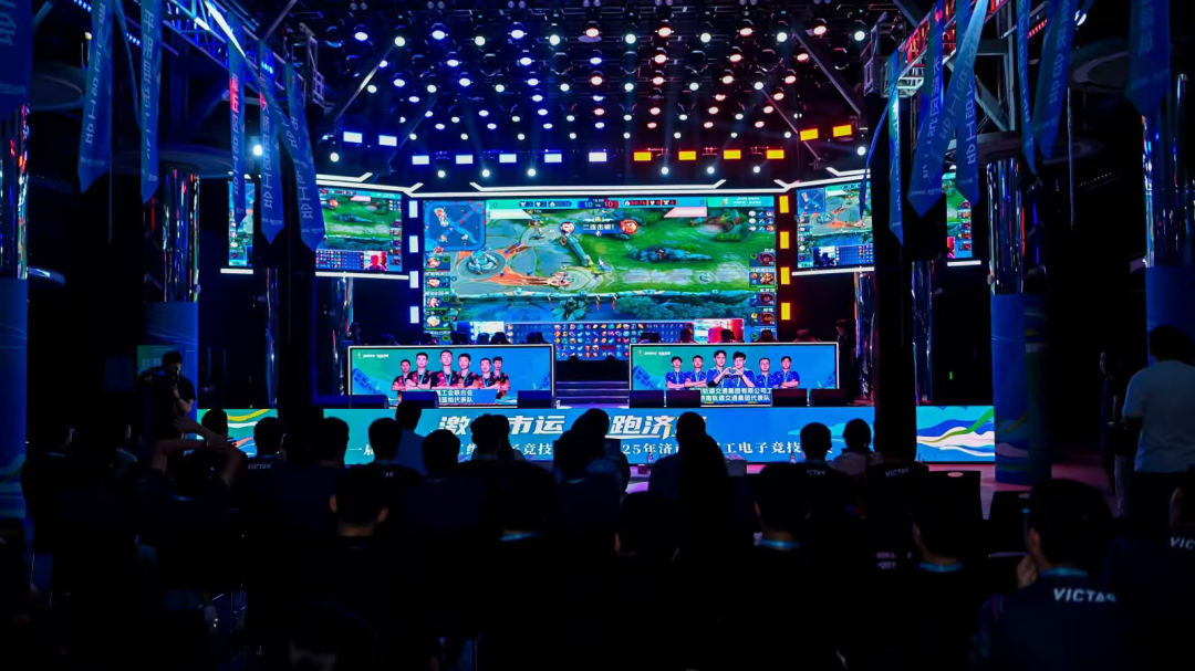 个焦点则是 个焦点则是